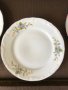 Продавам порцеланови чинии има и комплекти , снимка 10