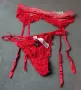Censored M размер комплект в червено с чорапи, колан и прашка, снимка 12