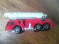 Пожарна кола на Мачбокс - Макао от 1982 година, снимка 1 - Колекции - 39906826