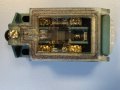 Изключвател краен Klockner-Moeller AT-11-1-i limit switch, снимка 6