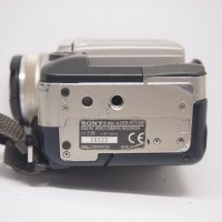 Видеокамера Sony DCR-PC100E mini DV, miniDV цифрова видео камера, снимка 6 - Камери - 35886772