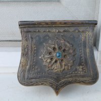 Стара бронзова кутия фишеци, снимка 1 - Антикварни и старинни предмети - 41552161