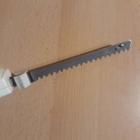 Електрически нож, снимка 2 - Кухненски роботи - 41334730