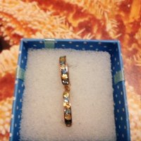 Златни  обеци халки с топази и аквамарини, снимка 1 - Обеци - 39624081