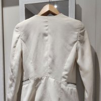 Бяло сако H&M, снимка 4 - Сака - 41647551