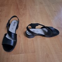 Нови сандали, снимка 2 - Сандали - 39618258
