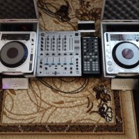 Продавам DJ оборудване. Pioneer DJM, Pioneer CDJ и Native Instruments., снимка 4 - Аудиосистеми - 42003389