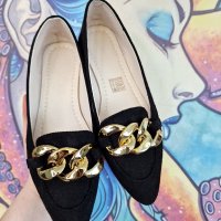 Прекрасни Обувки със Златна Верига за Акцент, снимка 1 - Дамски ежедневни обувки - 41384170