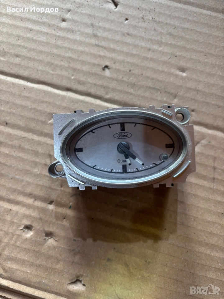 Часовник за Форд Мондео 3 / Ford Mondeo 3 / 1S71-15000-AG B41TA / 1023630-16, снимка 1