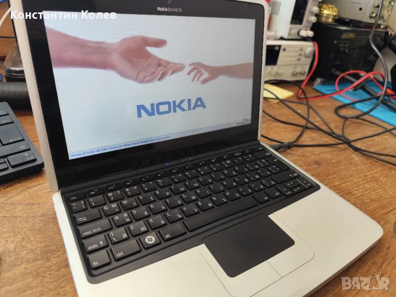 Лаптоп Nokia Booklet 3G, снимка 1