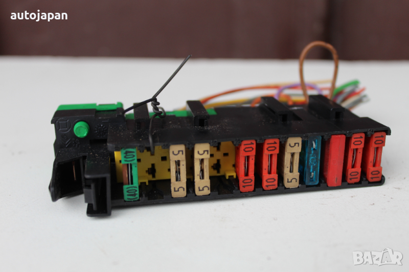 Кутия за предпазители, бушониера Пежо 206 1.4 75кс 2врати 03г Peugeot 206 1.4 75hp 2003, снимка 1