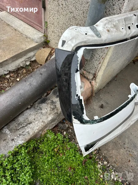 Спойлер заден капак Mercedes W205, снимка 1