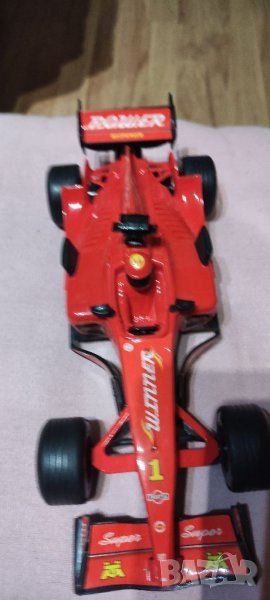 Количка Булид Формула 1 Червена 24 см.Изпращям с куриери при заявка , снимка 1