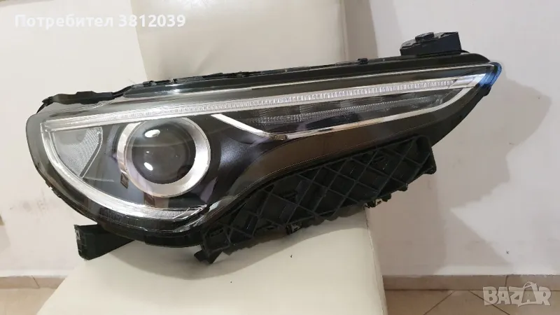 Оригинален, оборудван десен фар за Alfa Romeo Strlvio / Алфа Ромео Стелвио, снимка 1