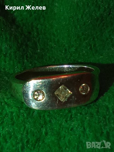 НЕЖЕН и СТИЛЕН с 3 ФАСЕТИРАНИ КАМЪКА ЦИРКОН СРЕБЪРЕН ПРЪСТЕН 925 ПРОБА СРЕБРО АРТ 11920, снимка 1