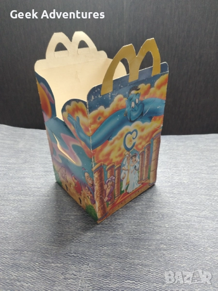 Aladdin McDonalds Disney Happy Meal Box Ретро Макдоналдс Детско Меню Аладин Кутия, снимка 1