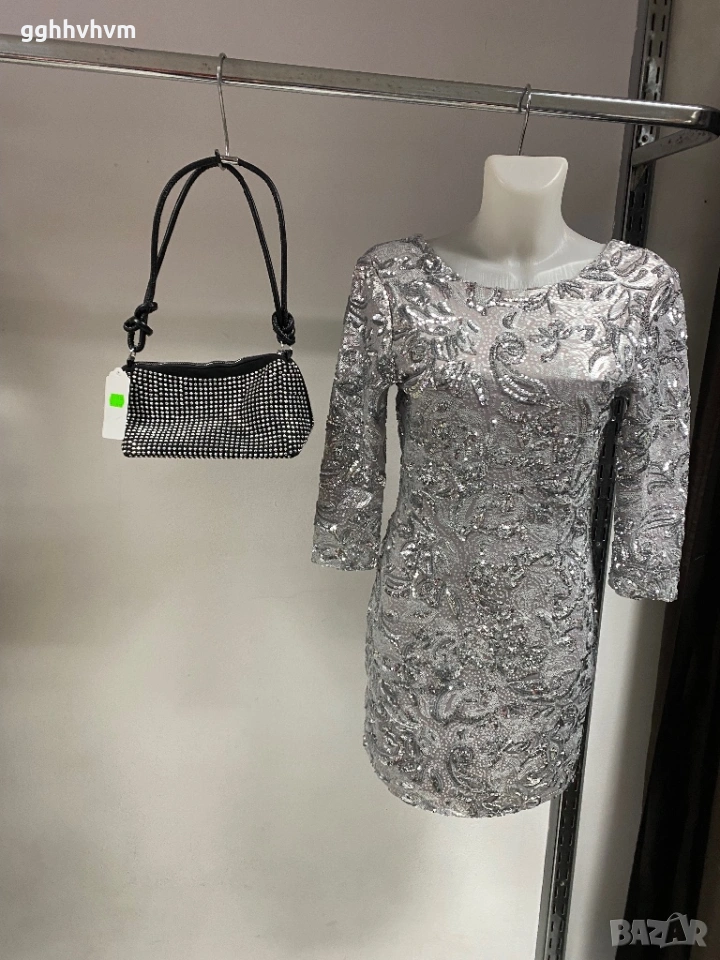 Блестяща рокля, снимка 1