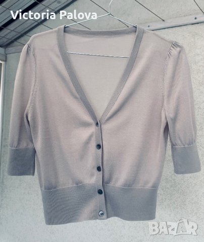 Красива модерна тънка жилетка