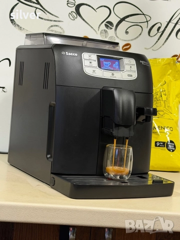Кафемашина кафе автомат Saeco intelia one с гаранция, снимка 2 - Кафемашини - 52183146