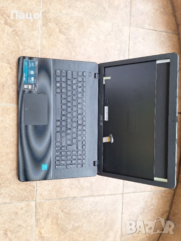 ASUS  X751S 17”  Pentium N3700, снимка 13 - Лаптопи за дома - 52889441