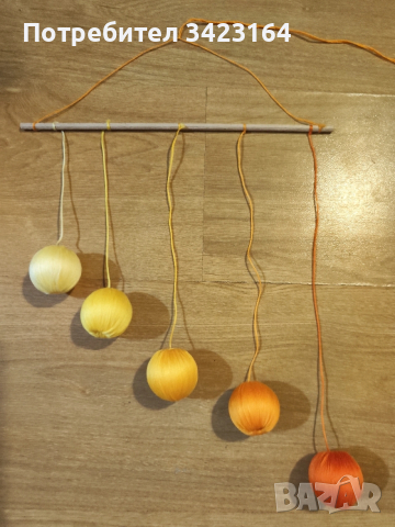 Въртележки за бебе Монтесори 