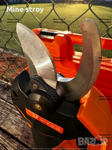 Акумулаторна лозарска ножица STIHL 5Ah до 30мм. Щил с 2 батерии, снимка 4 - Градинска техника - 39759488