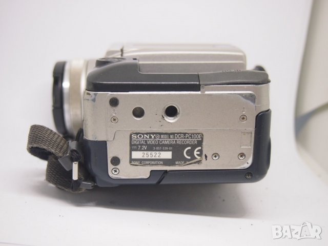Видеокамера Sony DCR-PC100E mini DV, miniDV цифрова видео камера, снимка 6 - Камери - 35886772
