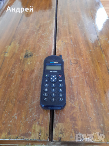 Стар телефон GSM Philips, снимка 1 - Други - 36298752
