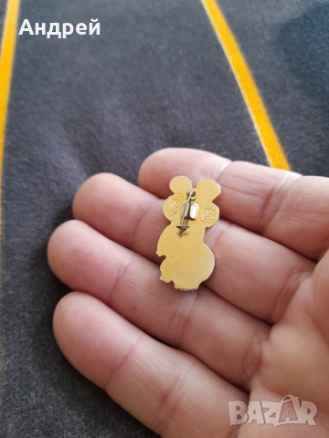 Стара значка мечето Миша #3, снимка 3 - Колекции - 36060283