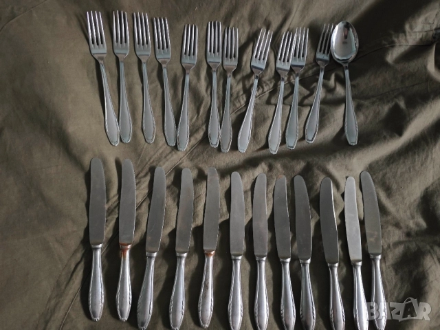 Продавам прибори за храна Smalcalda Rostfrei ГДР