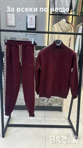 Guess Дамски Ватиран Спортен Комплект🔝Дамски Спортен Екип Гес - Налични Различни Цветове Код I_212, снимка 2 - Спортни екипи - 52313616