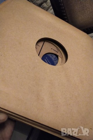 разпродажба Стар каталог с три плочи колекционерски , снимка 10 - Грамофонни плочи - 35908575