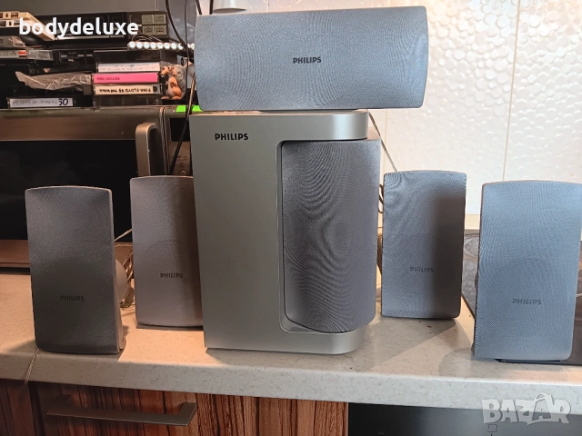 PHILIPS суббуфер със сателити