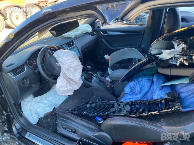 Skoda Octavia Wrs Dsg 250kc, снимка 6 - Автомобили и джипове - 36050389