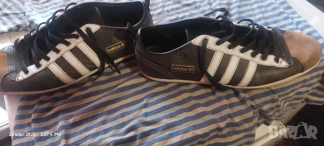 маратонки адидас 44 номер