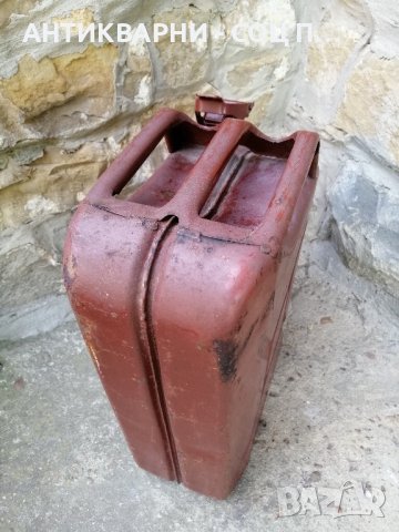 Стара Соц Метална Туба За Гориво / 20 Литра / 1989 г. , снимка 4 - Антикварни и старинни предмети - 41534224