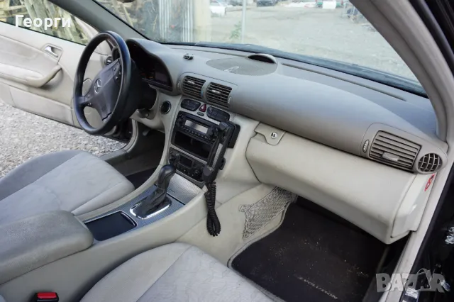 Табла табло арматурни от Мерцедес, снимка 3 - Части - 47654792