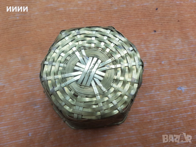 Плетена бронзова кошница, снимка 4 - Антикварни и старинни предмети - 53468915