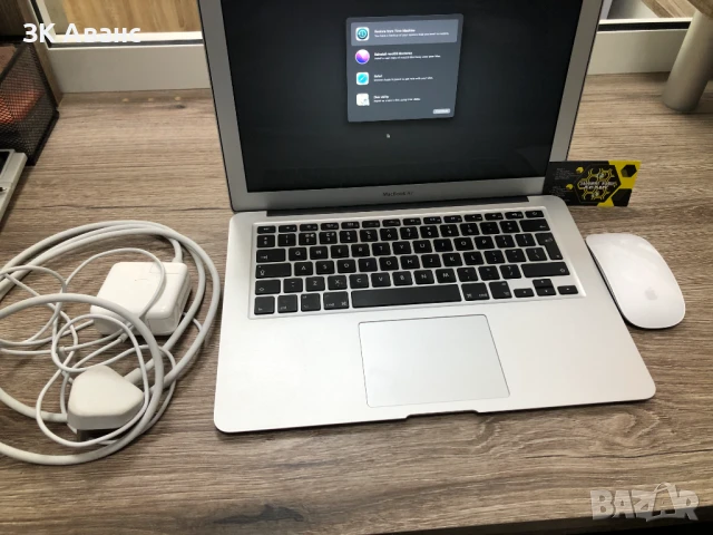  Лаптоп Apple MacBook 13 (2017год), снимка 1