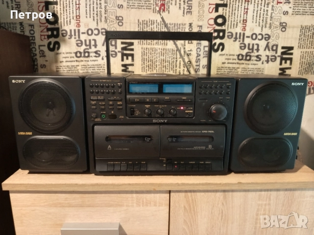 Касетофон"SONY"CFD-765L