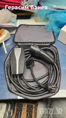 Зарядна станция Tesla Mobile Charger Gen2 7.4kW монофазна 32A