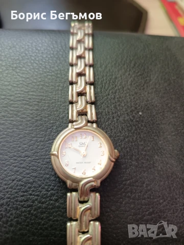 Дамски часовник Q&Q, снимка 4 - Дамски - 50818731