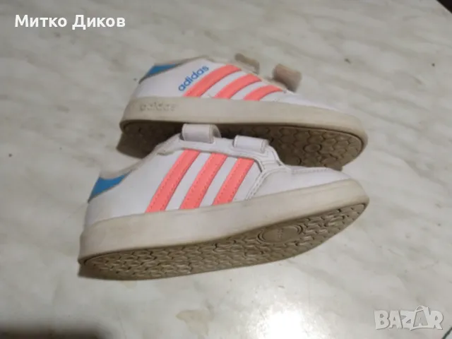 Детски маратонки Adidas №24 номер за момиче като нови с лепки, снимка 9 - Детски маратонки - 48513425