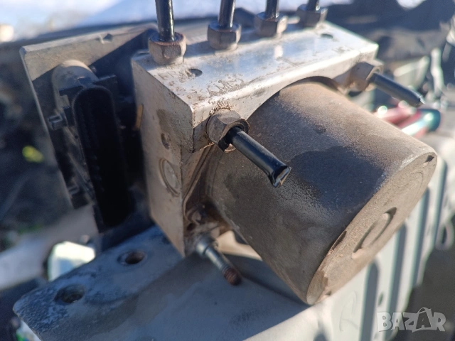 ABS модул Nissan Qashqai J10 , снимка 2 - Части - 53071530