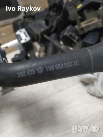  лоста , чистачките 1H6953503AC , Volkswagen Golf III , снимка 3 - Части - 52887585