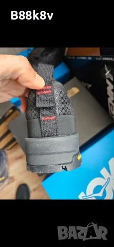 North Face GLENCLYFFE LOW, снимка 3 - Спортни обувки - 56280846