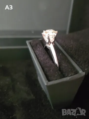 Венчален диамантен Пръстен, снимка 2 - Пръстени - 48442401