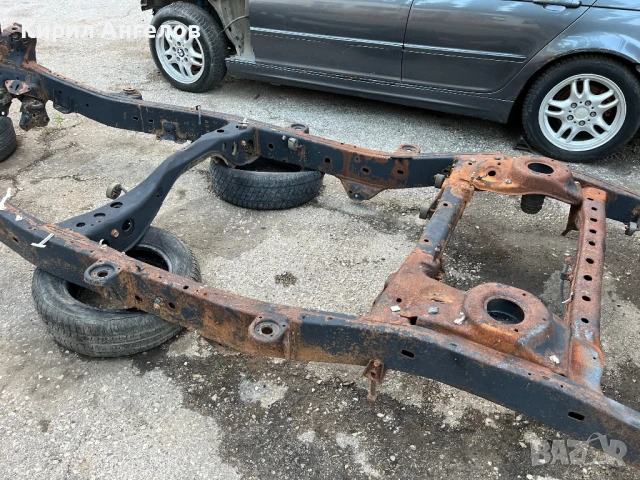 Шаси за Toyota Land Cruiser 100, снимка 8 - Части - 50688746