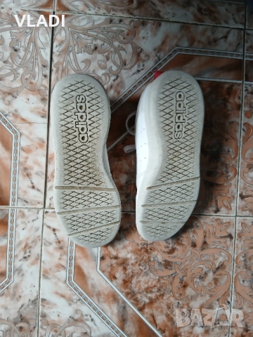 Маратонки Адидас, снимка 5 - Маратонки - 39477059