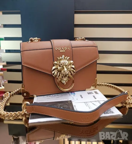 чанти prada, снимка 2 - Чанти - 50417400